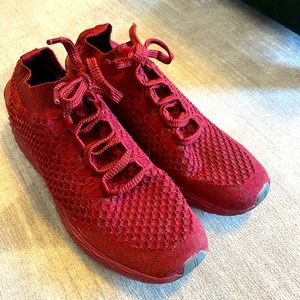 Crimson Red Men’s Nobull Runners